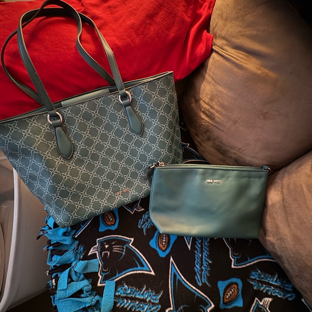 Nine West Teal Patterned Tote with Matching Teal Pouch